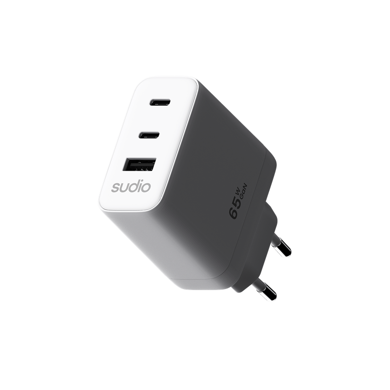 Sudio P3 Seinälaturi 65W 2 x USB-C + USB-A Valkoinen