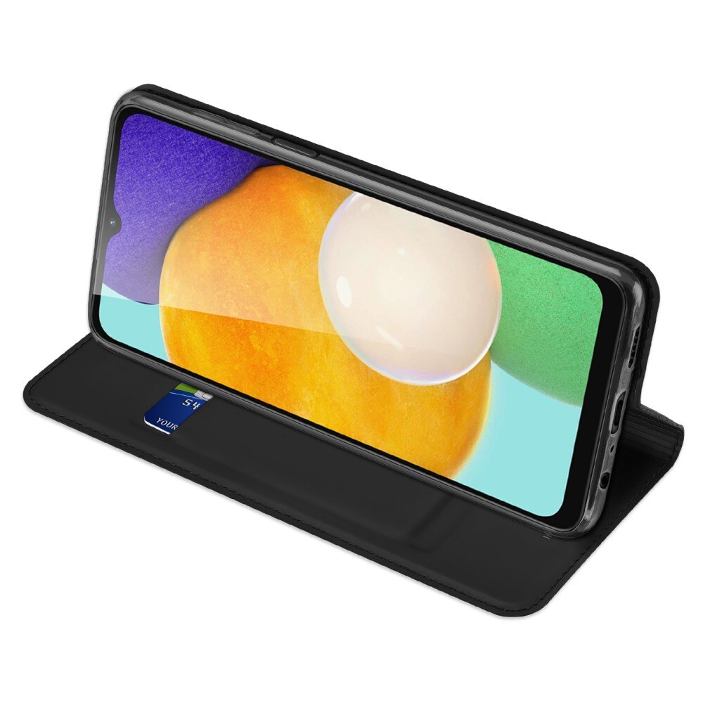 Skin Pro Series Samsung Galaxy A04s - Musta