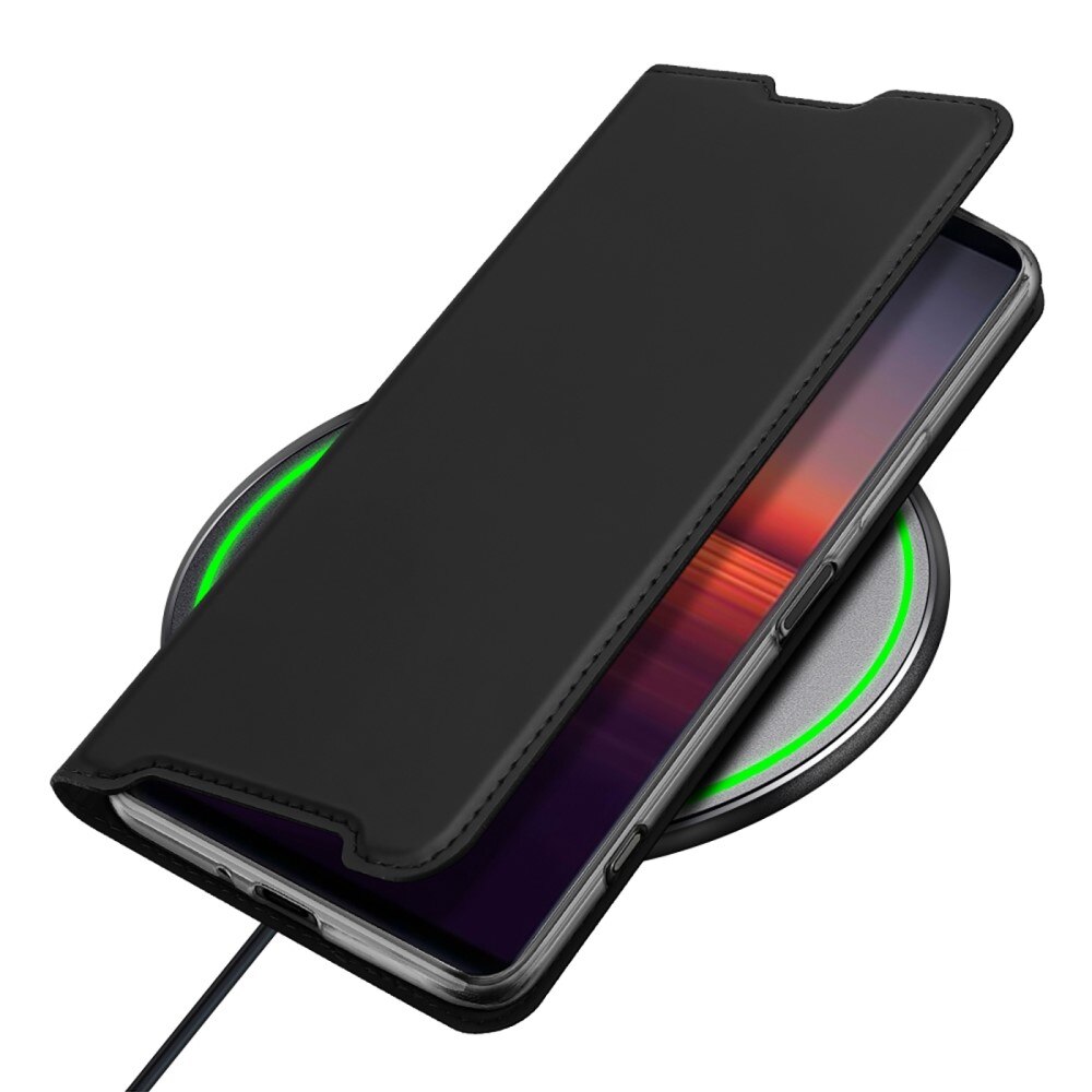 Skin Pro Series Sony Xperia 1 IV - Musta