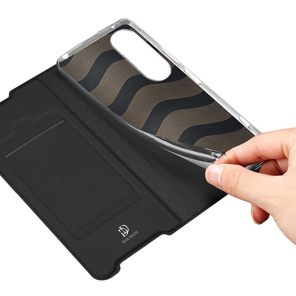 Skin Pro Series Sony Xperia 1 IV - Musta