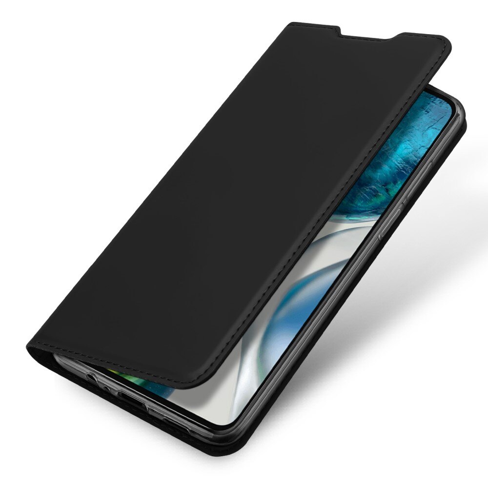 Skin Pro Series Motorola Moto G82/Moto G52 - Musta