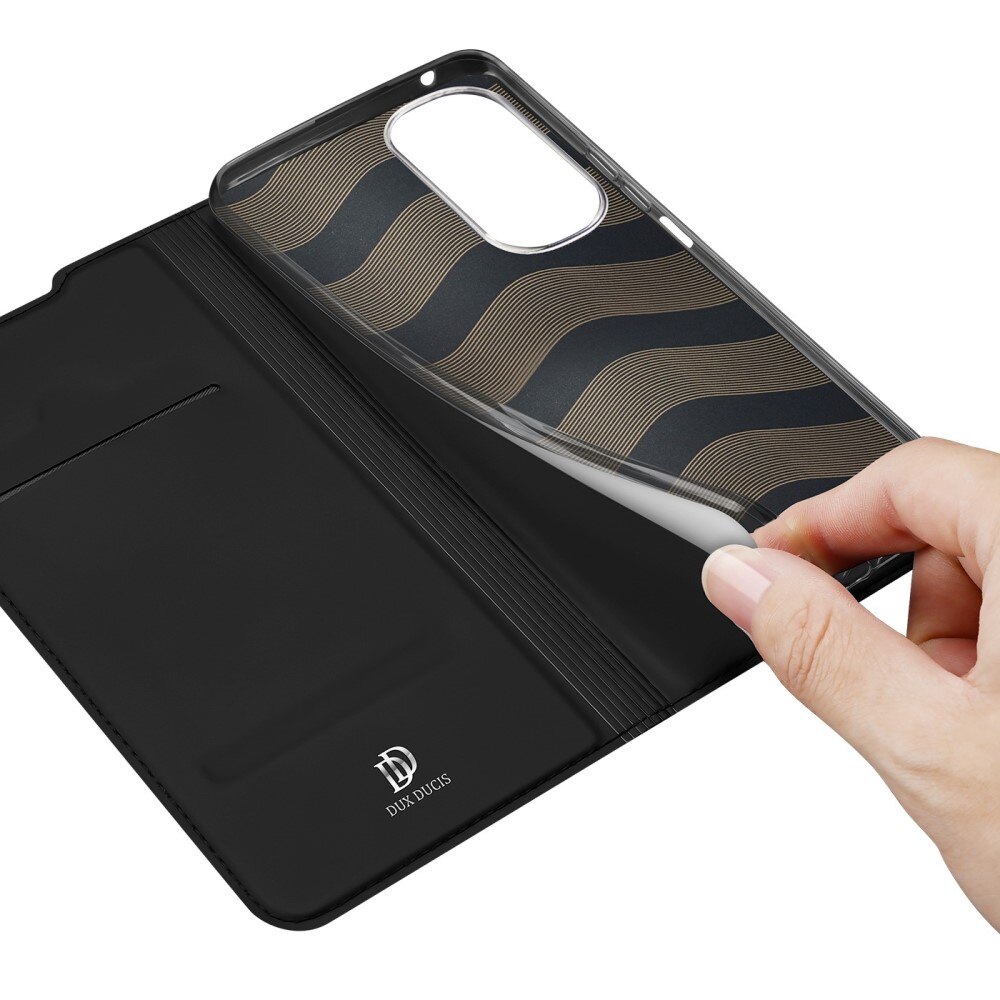 Skin Pro Series Motorola Edge 30 - Musta