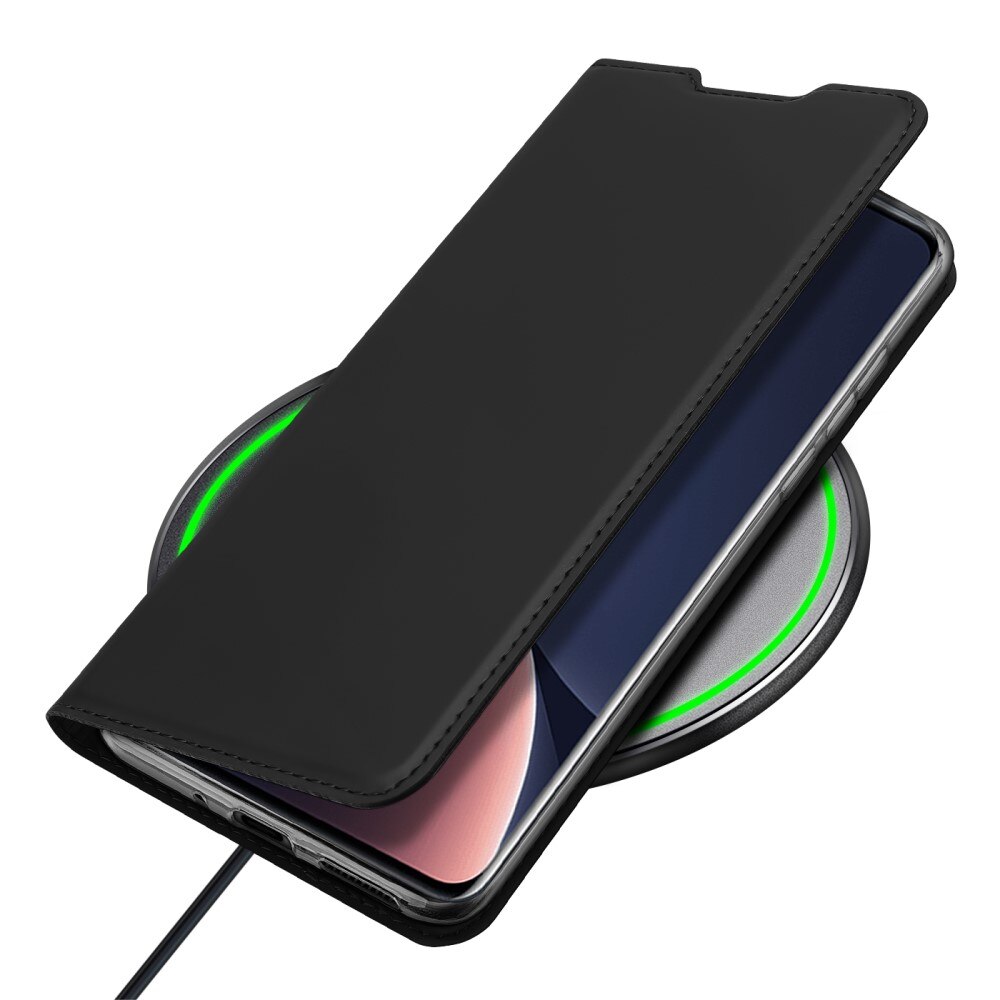 Skin Pro Series Xiaomi 12 Pro - Musta