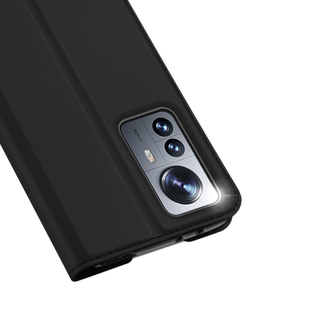 Skin Pro Series Xiaomi 12 Pro - Musta