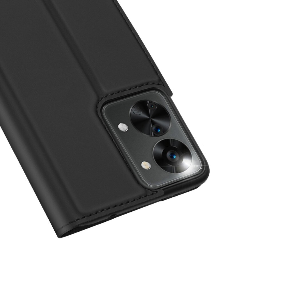 Skin Pro Series  Oneplus Nord 2T 5G - Musta