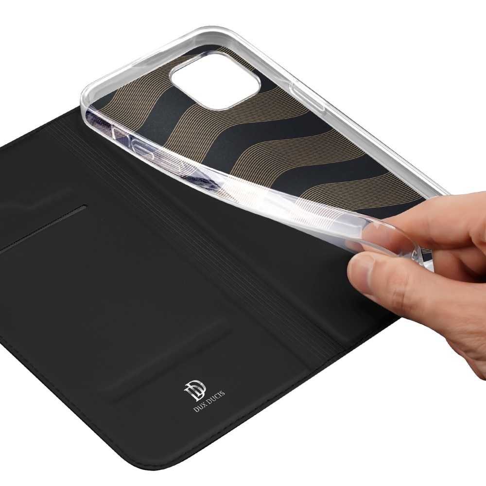 Skin Pro Series iPhone 15 - Musta