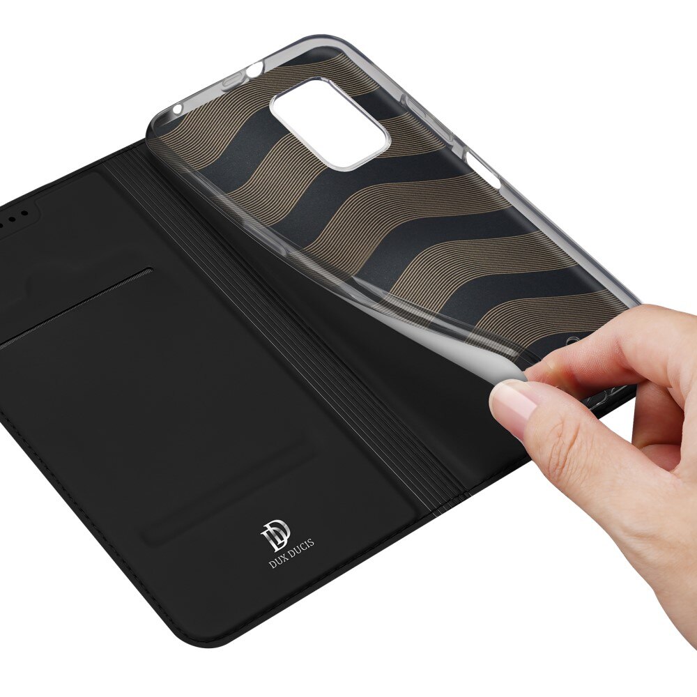 Skin Pro Series  Nokia XR21 - Musta