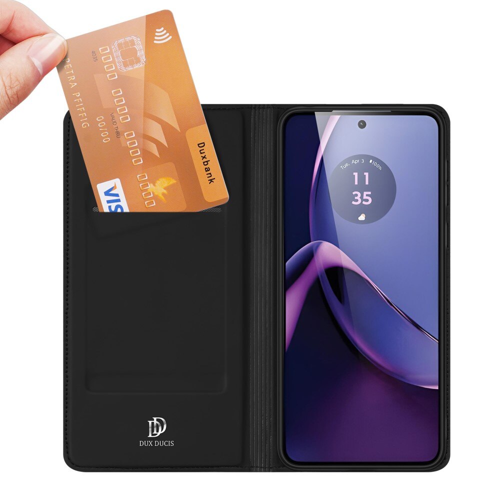 Skin Pro Series Motorola Moto G84 - Musta
