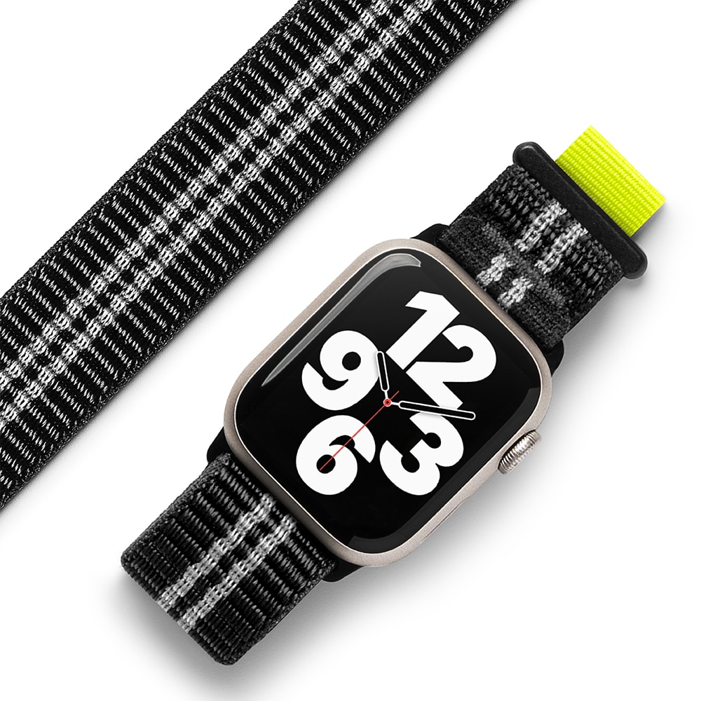 Sports Air Loop Band Apple Watch SE 44mm Black