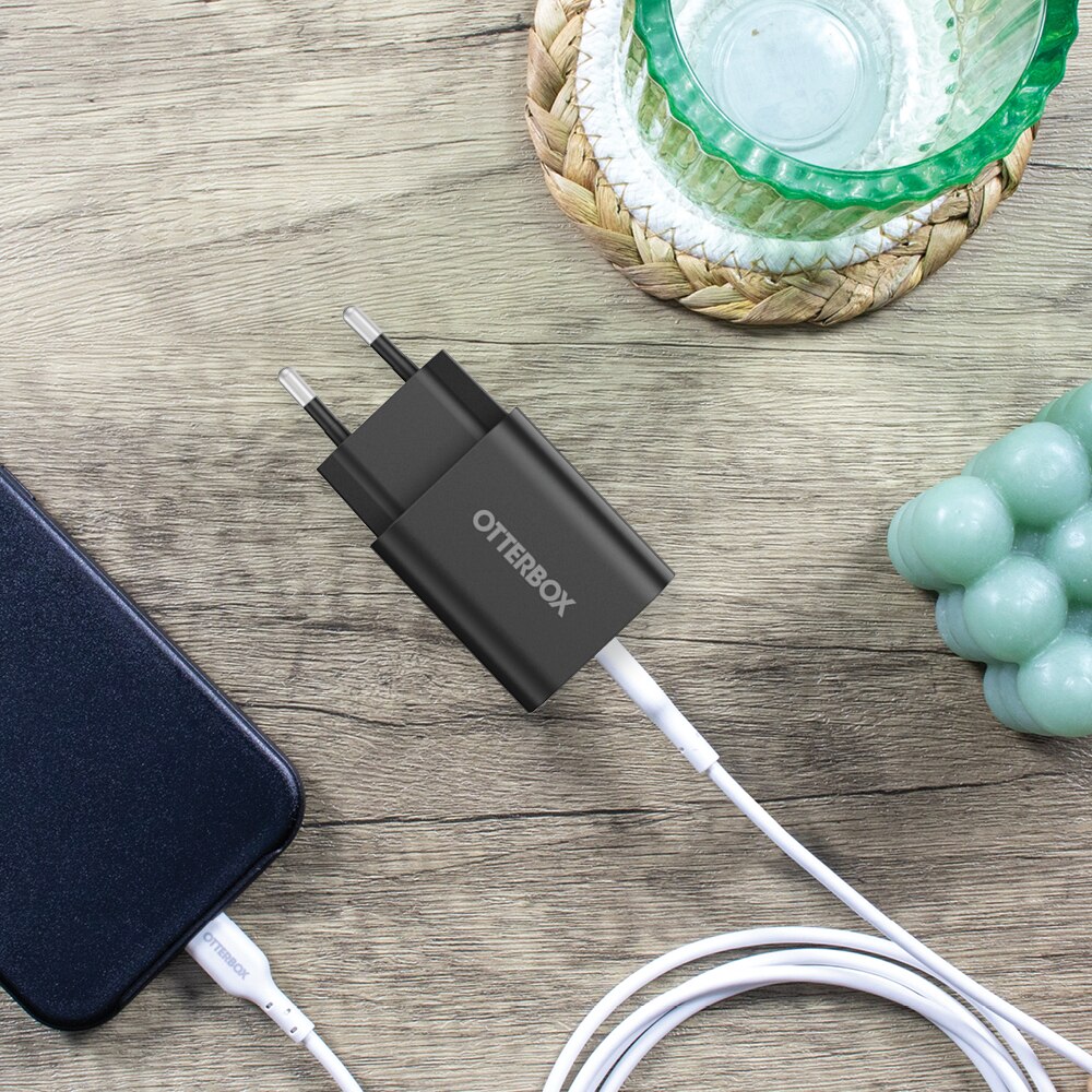 Seinälaturi USB-C 20W PD Black