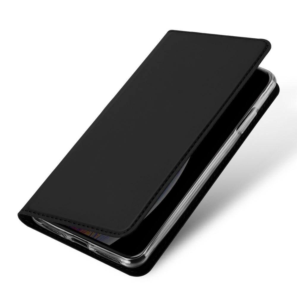 Skin Pro Series Apple iPhone 11 - Musta