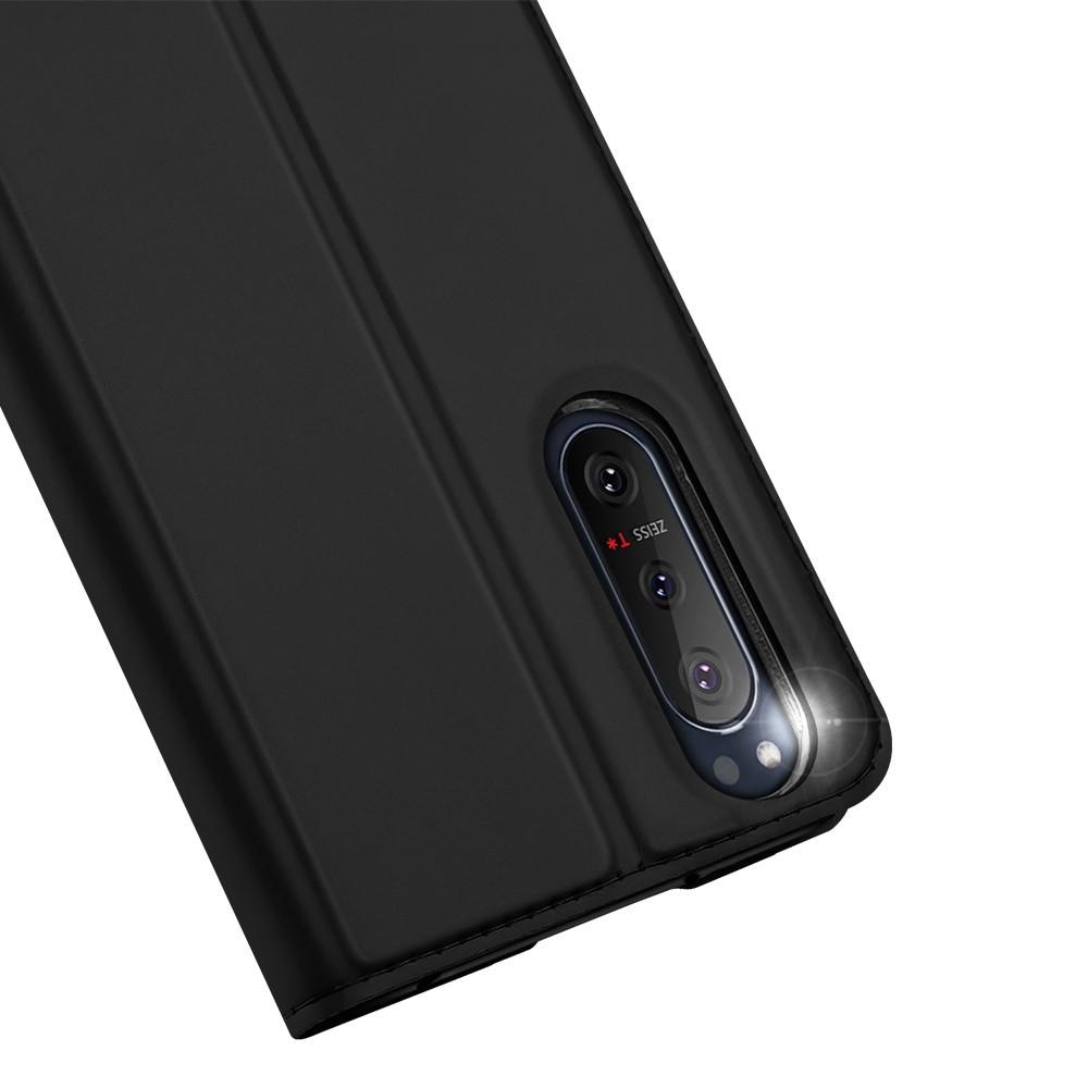 Skin Pro Series Sony Xperia 5 II - Musta