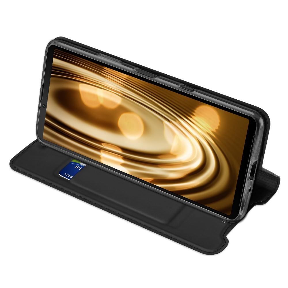 Skin Pro Series Sony Xperia 10 III - Musta