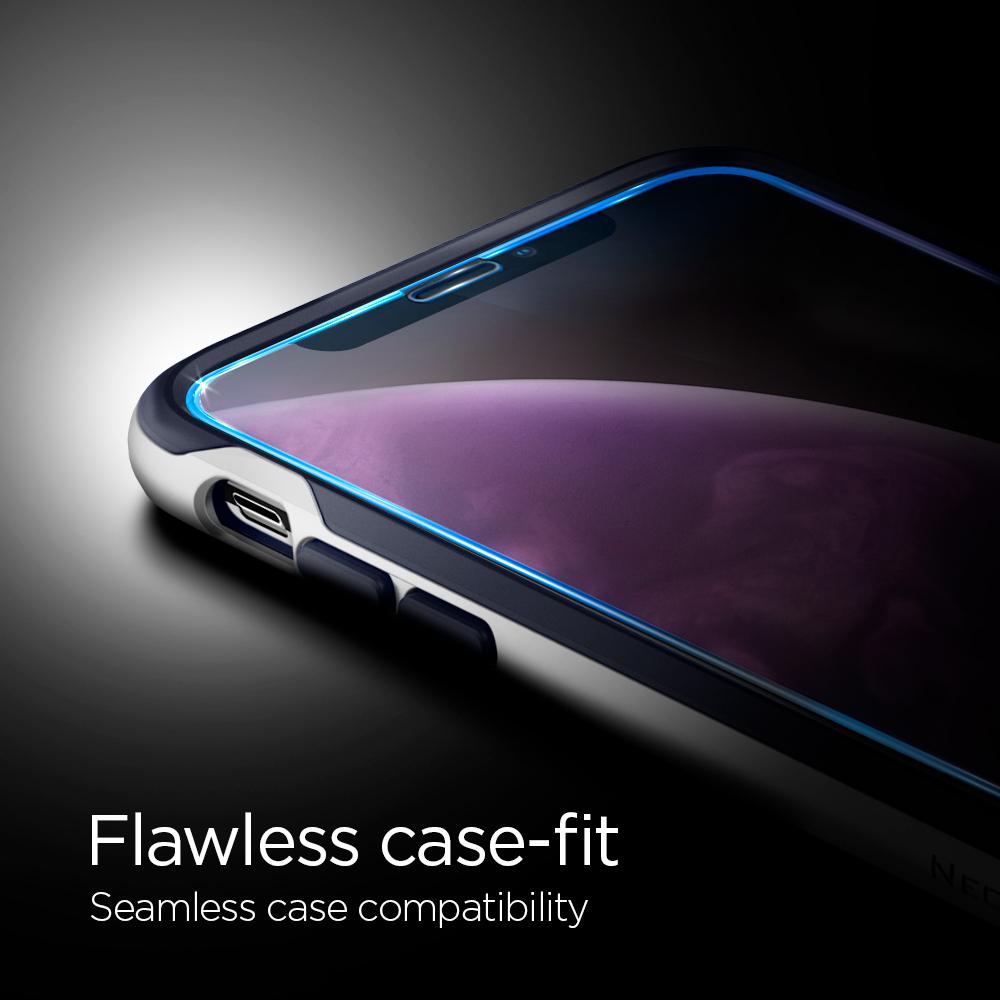 iPhone XS Max Full Cover Screen Protector GLAS.tR SLIM HD